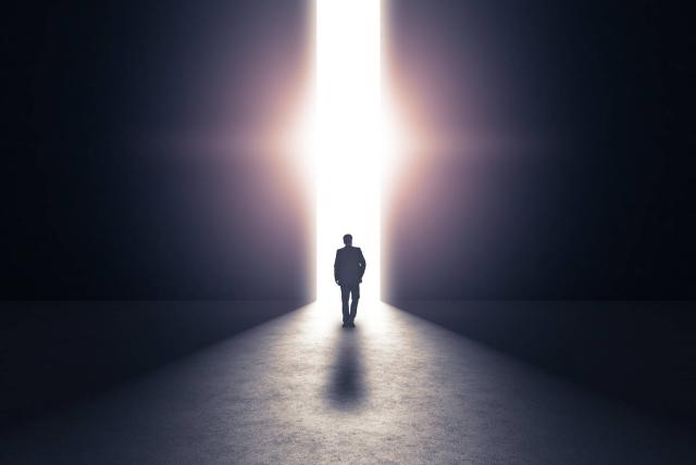 Luz en México: Trámites tras el fallecimiento del titular